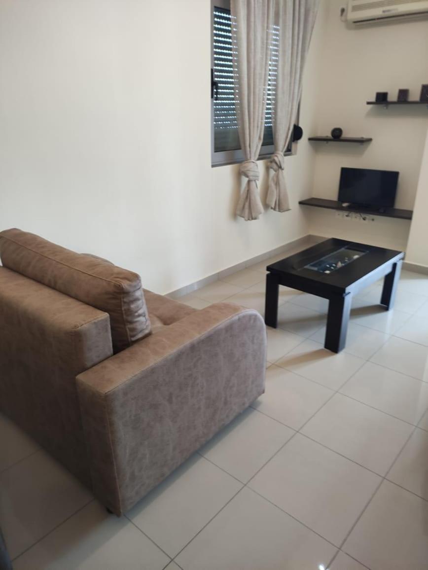 Adam Apartments Sarandë Exteriör bild